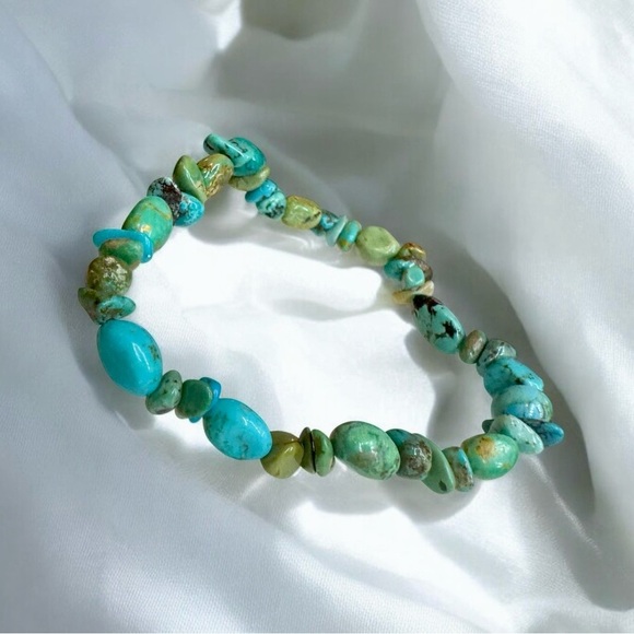 Turquoise Nugget Stretch Bracelet - Picture 5 of 10